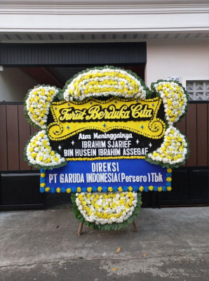 Papan Bunga Duka di Semarang Timur